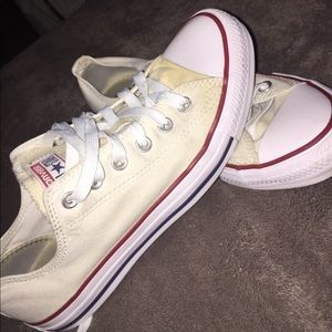 White converse